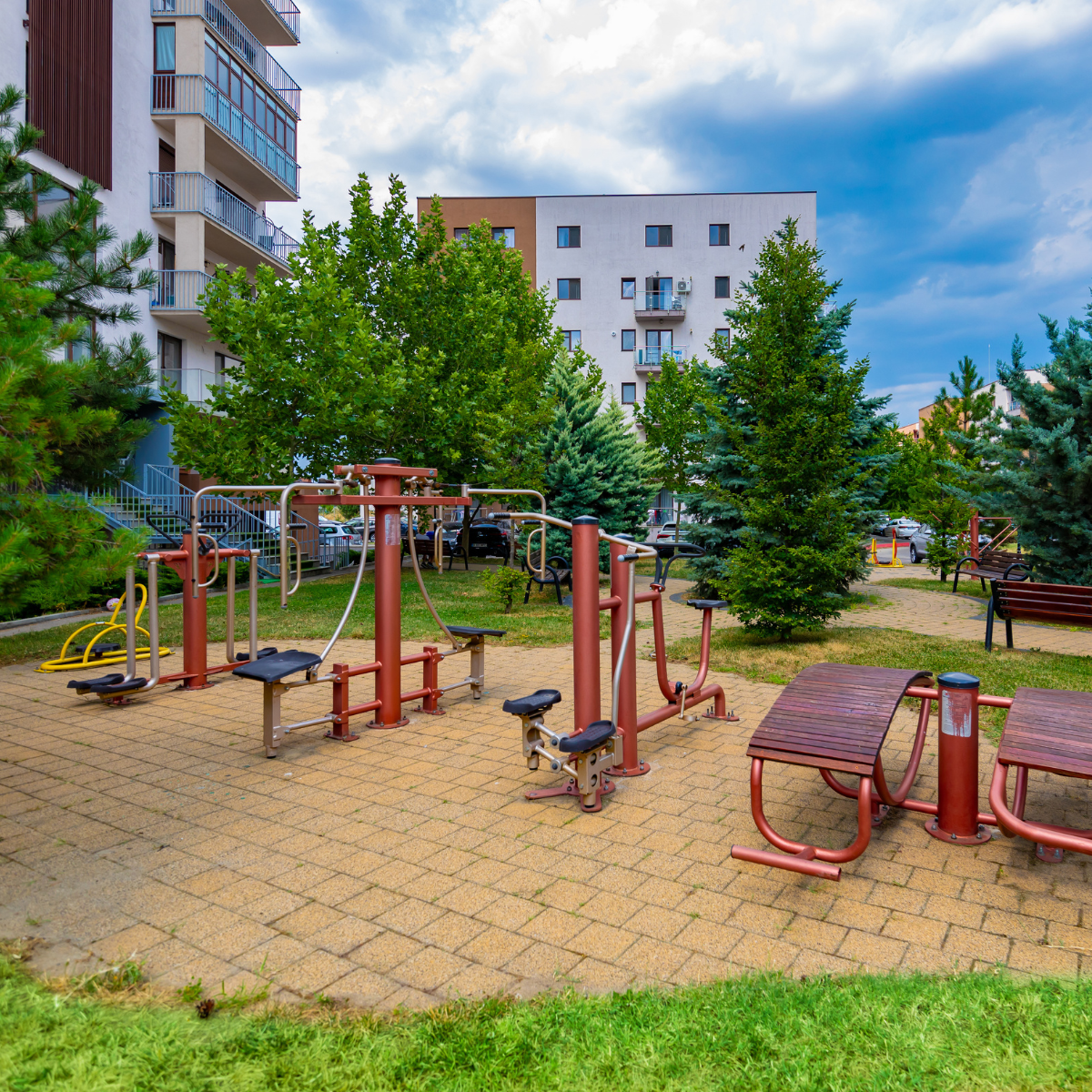 Spatiu verde in Class Park Residence